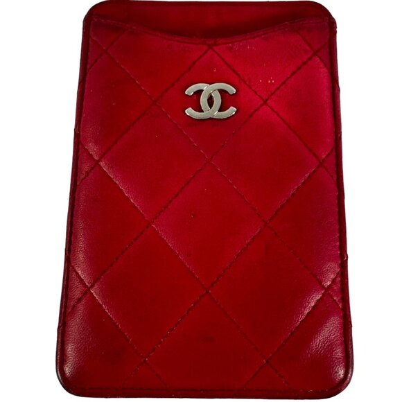 CHANEL Red Leather CC Quilted Card Holder Made in France Authenticated - Picture 1 of 12